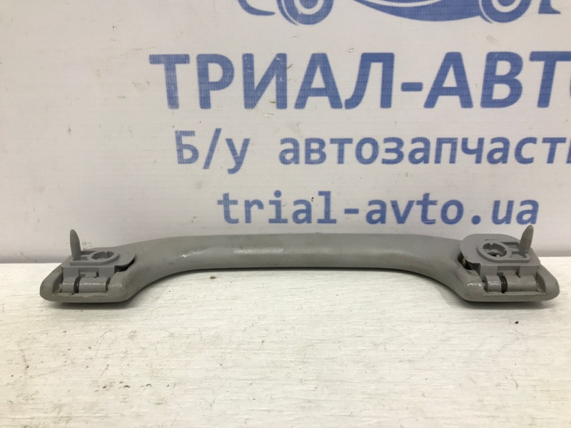 Ручка потолка Mitsubishi Pajero Wagon 3 3.2 ДИЗЕЛЬ 4M41 1999 (б/у) Київ - зображення 3