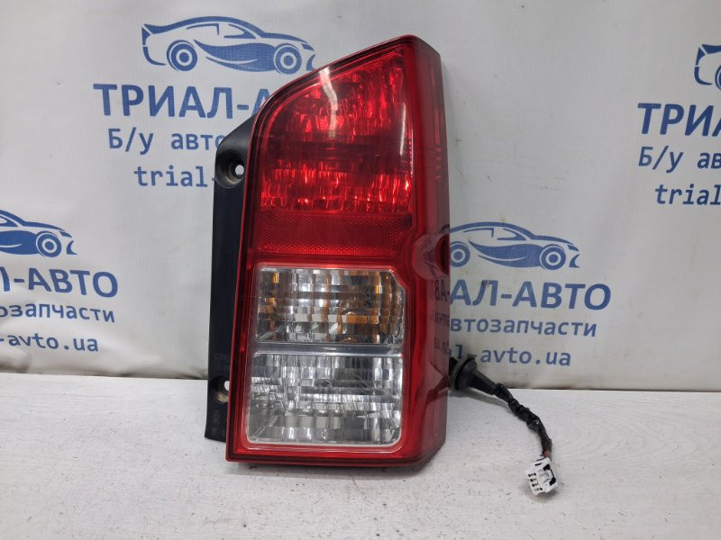 Фонарь задний внешний правый Nissan Pathfinder 2004-2014 26550EB300 (Арт. 81907) Киев - изображение 1