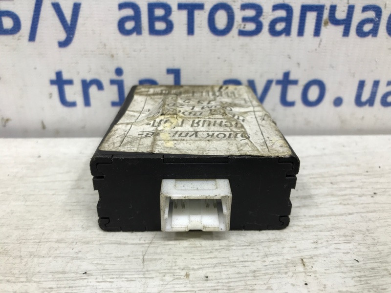 Блок управления полным приводом Mitsubishi L200 KB 2.5 ДИЗЕЛЬ 4D56U 2006 (б/у) Киев - изображение 2