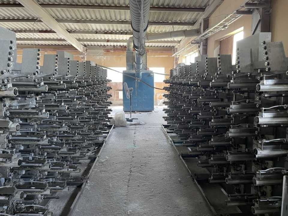 Ткацькі верстати для плетіння рукавної та одинарної тканини  - зображення 2