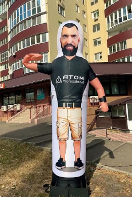 Человечек зазывающий Киев - изображение 12