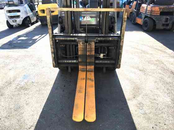 Газ-бензиновий навантажувач TCM (Nissan), із синхронним позиціонером вил. Модель: FHGE20T5 Миколаїв