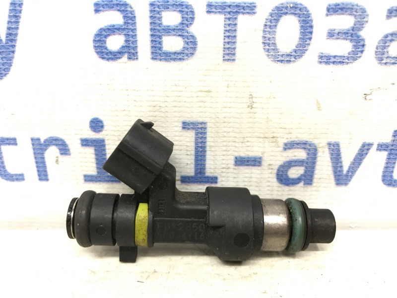 Форсунка топливная Nissan Qashqai J10 2.0 БЕНЗИН MR20DE 2006 (б/у) Киев - изображение 1