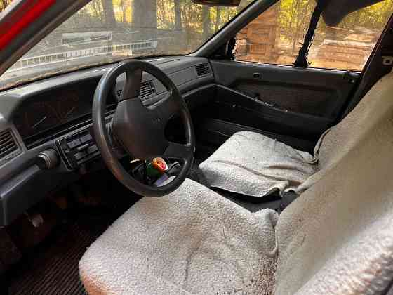 Продам по запчастинам Mitsubishi GlxGalant 1987 року Рівне