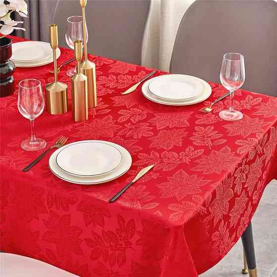Жаккардовая скатерть Leeseph Рождественник 130х180см красная Одесса
