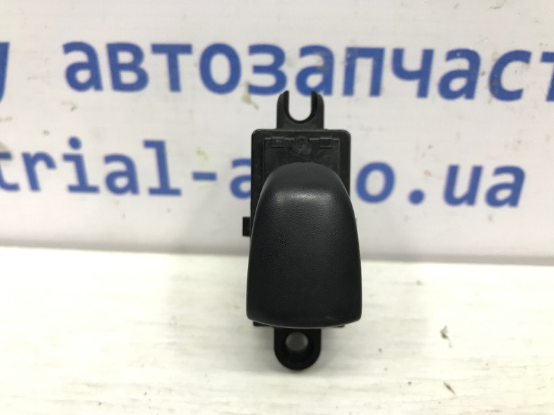 Кнопка стеклоподъемника Nissan Juke F15 1.6 TURBO MR16DDT 2010 (б/у) Київ - зображення 2