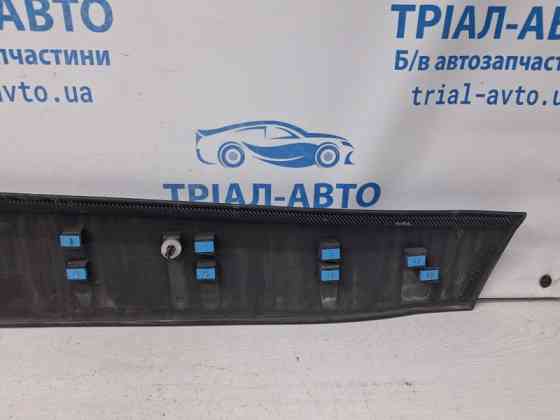 Накладка двери Jeep Cherokee KL 3.2 БЕНЗИН EHK 2013 перед. лев. (б/у) Київ