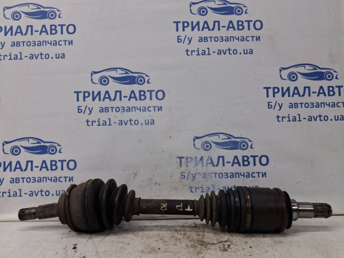Привод передний правый МКПП Toyota Prado J120 3.0 DIESEL 1KDFTV 2002 (б/у) Київ - зображення 1