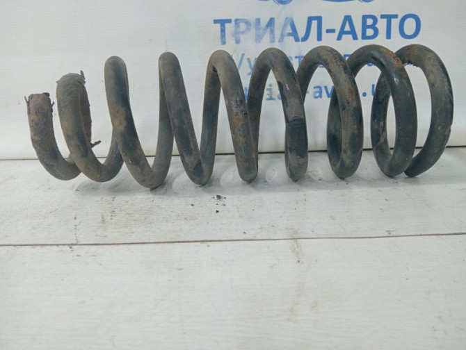 Пружина передняя Kia Sorento BL 2.5 DIESEL D4CB 2002 (б/у) Київ - зображення 5