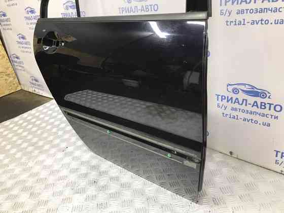 Дверь задняя правая Mitsubishi Lancer 9 1.6 БЕНЗИН 4G18 2003 (б/у) Київ