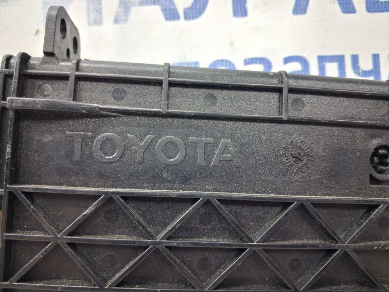 Подстаканник Toyota Avensis 2002-2010 5562005010 (Арт. 65365) Київ - зображення 5
