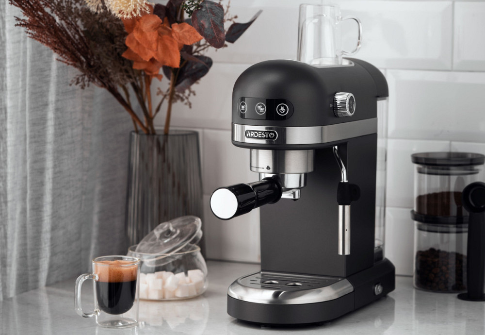 Кофеварка рожковая Ardesto YСM-E1502 1350 Вт черная Киев - изображение 5