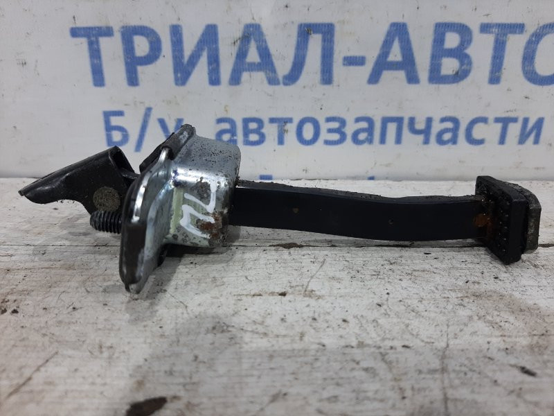 Ограничитель двери передний левый Kia Ceed ED 1.4 БЕНЗИН G4FA 2006 (б/у) Київ - зображення 1