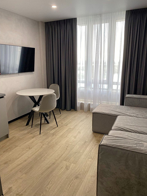 Продам квартиру-студию с ремонтом ЖК Фаворит, 15 этаж Дніпро - зображення 1