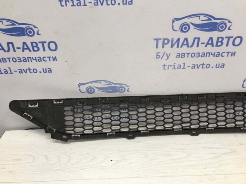 Решетка бампера центральная Hyundai Tucson TL 1.7 DIESEL D4FD 2015 (б/у) Київ - зображення 5