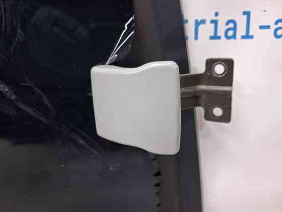 Стекло в кузов заднее правое Mitsubishi Pajero Wagon 3 3.2 ДИЗЕЛЬ 4M41 1999 (б/у) Киев