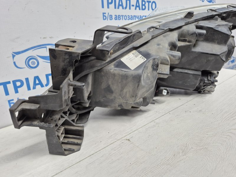 Фара правая Ксенон Mazda 3 BM 2.2 DIESEL 2013 (б/у) Киев - изображение 6