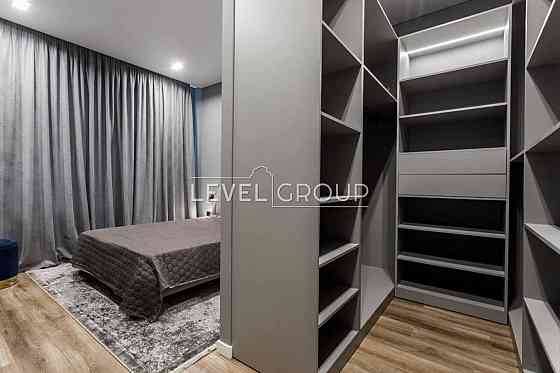 продажа 1-к квартира Киев, Голосеевский, 152400 $ Киев