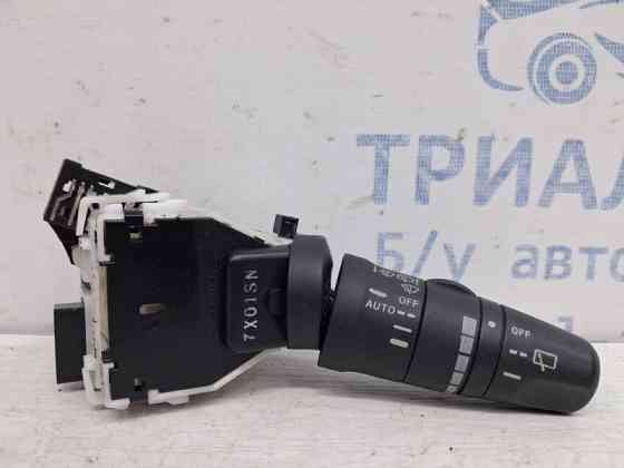 Переключатель подрулевой правый(дворники) Nissan Qashqai J10 2.0 БЕНЗИН MR20DE 2006 (б/у) Киев
