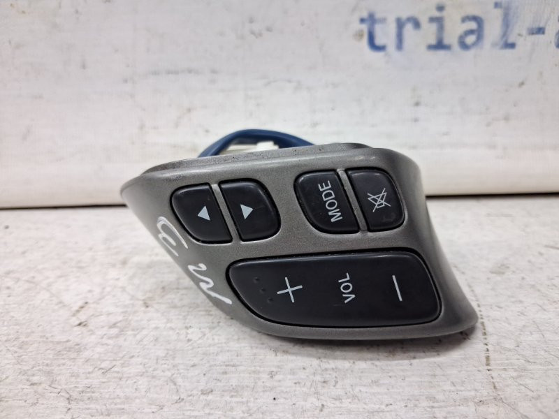 Кнопки руля Mazda 3 BK 1.6 БЕНЗИН Z6 2003 (б/у) Київ - зображення 1