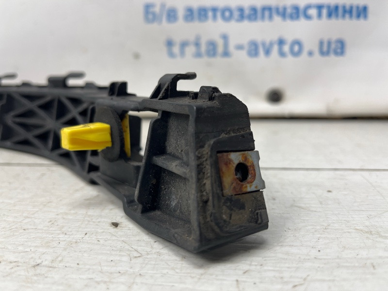 Кронштейн бампера задний левый Kia Sportage QL 1.7 DIESEL D4FD 2015 (б/у) Киев - изображение 4