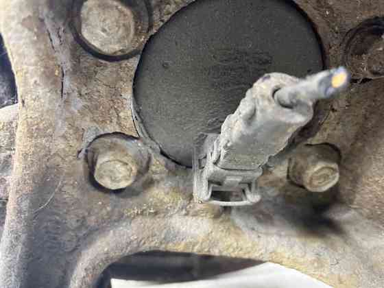 Цапфа задняя левая со ступицей Kia Sportage QL 1.7 DIESEL D4FD 2015 (б/у) Киев