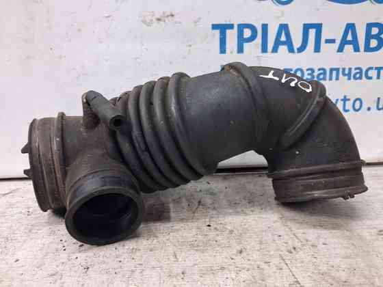 Патрубок воздушного фильтра Mitsubishi Outlander CU 2.4 БЕНЗИН 4G69 2003 (б/у) Киев