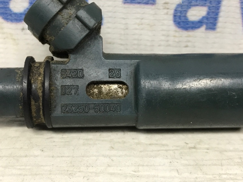 Форсунка топливная Toyota Land Cruiser J100 4.7 1998 (б/у) Київ - зображення 3