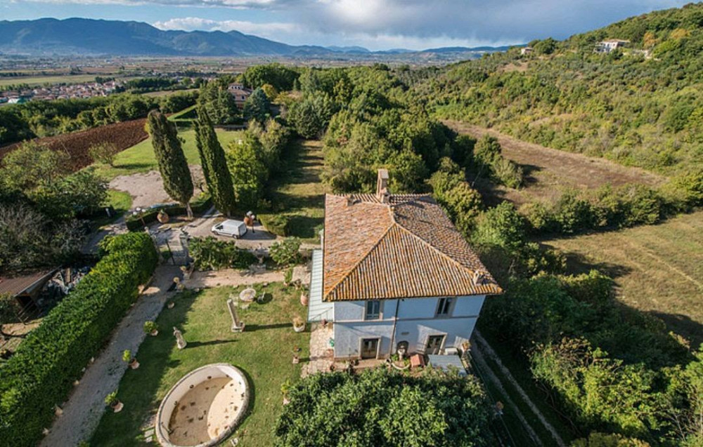 Продажа Вилла (Дворец) в Италии г.Риети (близ Рима) Киев - изображение 2