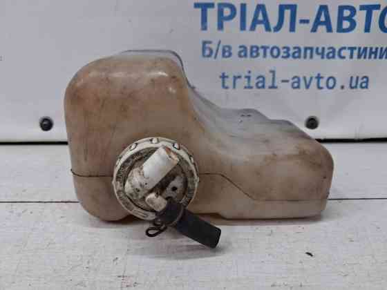 Бачок радиатора (расширительный) Mitsubishi Pajero Wagon 3 3.2 ДИЗЕЛЬ 4M41 1999 (б/у) Киев