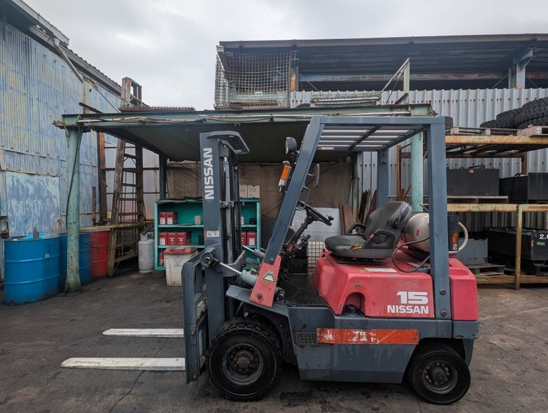 Газ-бензиновий навантажувач Nissan, з напрацюванням 3757 мотогодин. Модель: J01A15 Чернівці - зображення 1