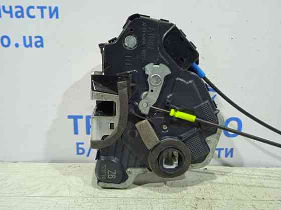 Замок двери передний правый Toyota Avensis T25 1.8 БЕНЗИН 1ZZFE 2002 (б/у) Київ