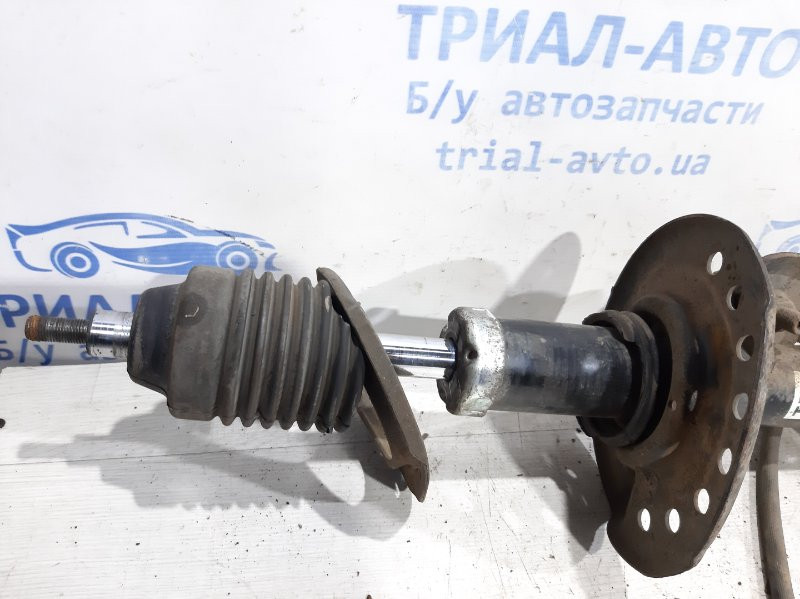 Амортизатор передний левый Nissan Juke F15 1.6 БЕНЗИН 2010 (б/у) Киев - изображение 2