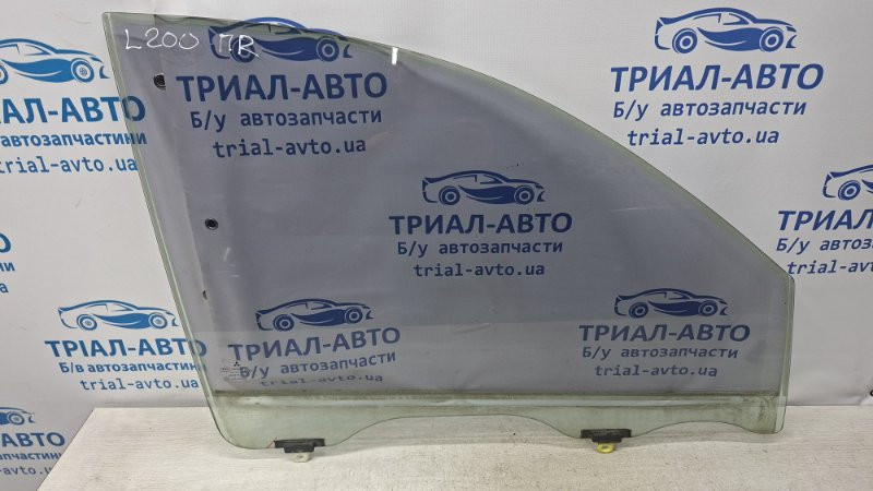 Стекло двери переднее правое Mitsubishi L200 KB 2.5 ДИЗЕЛЬ 4D56U 2006 (б/у) Киев - изображение 3