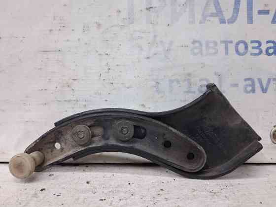 Ролик раздвижной двери Volkswagen Caddy 2K 1.9 DIESEL BJB 2003 (б/у) Киев