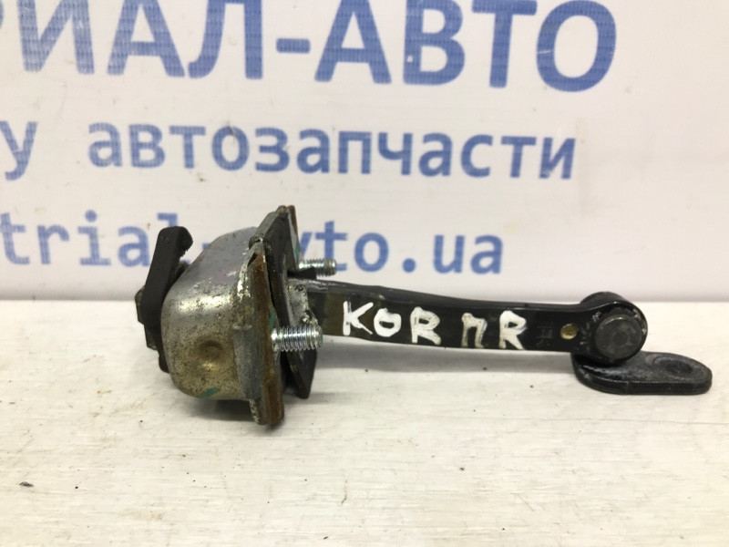 Ограничитель двери передний правый SsangYong Korando C200 2.0 DIESEL 2010 (б/у) Київ - зображення 1