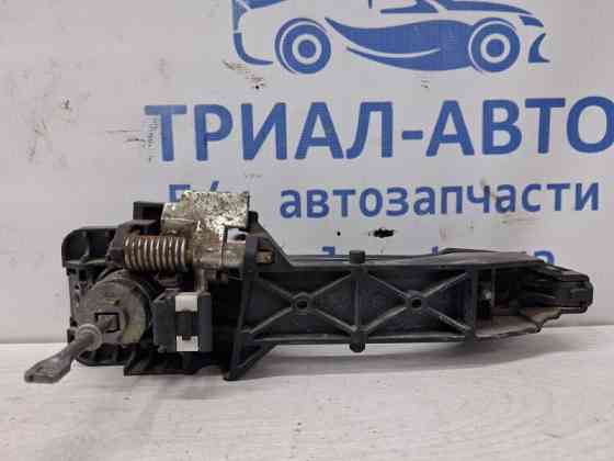 Ручка двери внешняя передняя левая Hyundai I30 FD 1.6 DIESEL D4FB 2007 (б/у) Киев