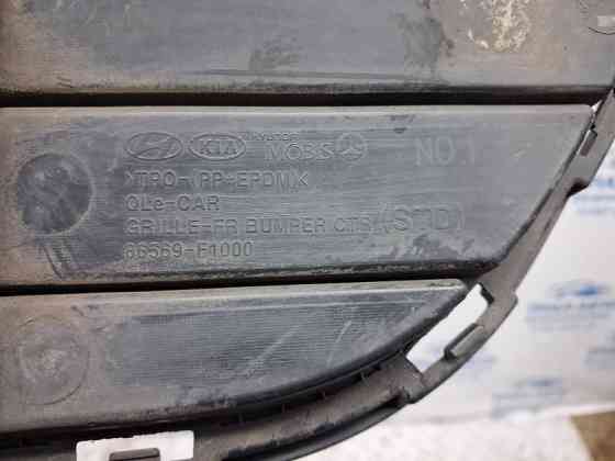 Решетка бампера центральная Kia Sportage QL 1.7 DIESEL D4FD 2015 (б/у) Київ