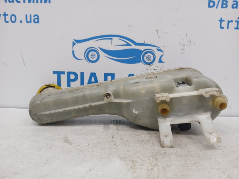 Бачок главного тормозного цилиндра Dodge Journey 1 2.4 БЕНЗИН ED3 2007 (б/у) Киев - изображение 3