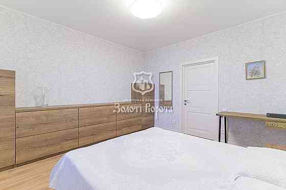 продажа 4-к квартира Киев, Святошинский, 160000 $ Київ