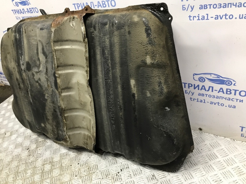 Бак топливный металлический Toyota Camry XV30 2.4 БЕНЗИН 2AZFE 2001 (б/у) Киев - изображение 10