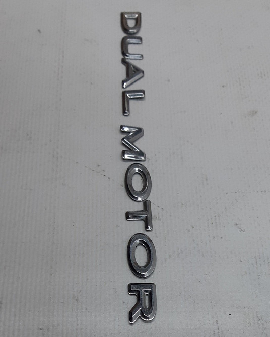 1Эмблема "DUAL MOTOR" крышки багажника Tesla model X 1484848-00-A Киев - изображение 3