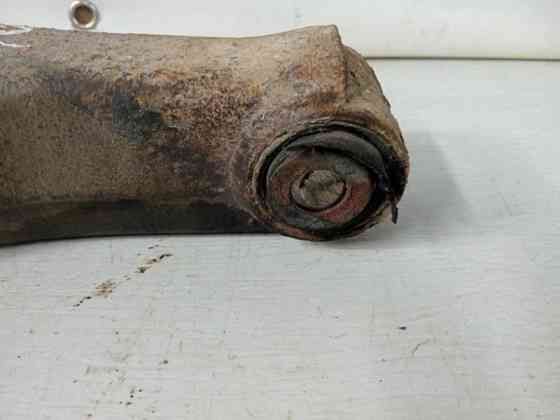 Рычаг задней подвески нижний поперечный (под пружину) Mitsubishi Pajero Wagon 4 3.2 ДИЗЕЛЬ (б/у) Київ