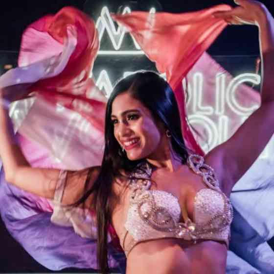 Гарно, весело та корисно. А ще жіночно та завжди нове тренування. Bellydance Fitness. Харків. Центр. Харьков