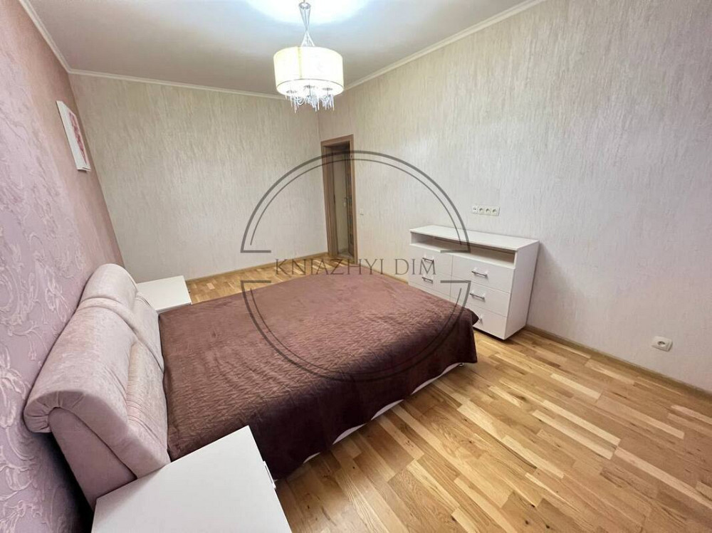 Продаж 2-кімнатної роздільної квартири, метро Осокорки 7 хв.пішки. № 21146130 Київ - зображення 2