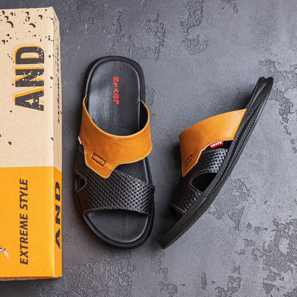 Мужские кожаные  летние шлепанцы-сланцы Levis Київ - зображення 10