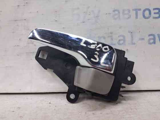 Ручка двери внутренняя левая Mitsubishi L200 KB 2.5 DIESEL 4D56 2006 (б/у) Київ