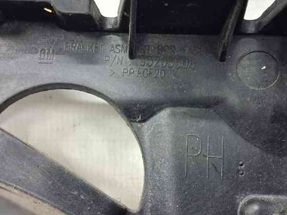 Кронштейн бампера передний правый Chevrolet Captiva 2006-2018 95205508 (Арт. 65088) Київ