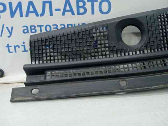 Дефлектор дворников Mitsubishi Lancer 2003-2009 MR533285 (Арт. 61234) Киев