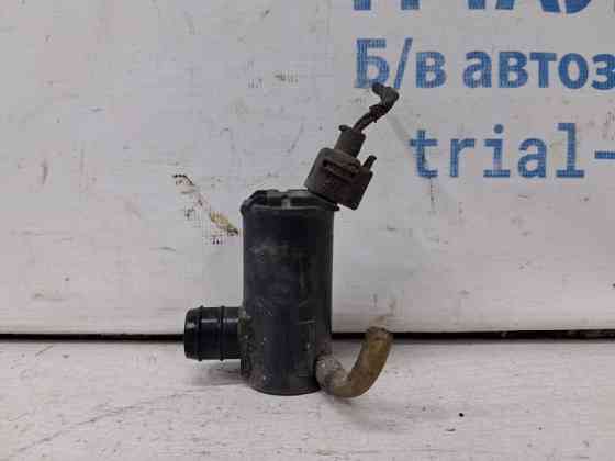 Насос омывателя стекла Mitsubishi Pajero Wagon 3 3.2 ДИЗЕЛЬ 4M41 1999 (б/у) Киев